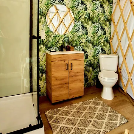 Luxury tent Jurta Zygmuntowka